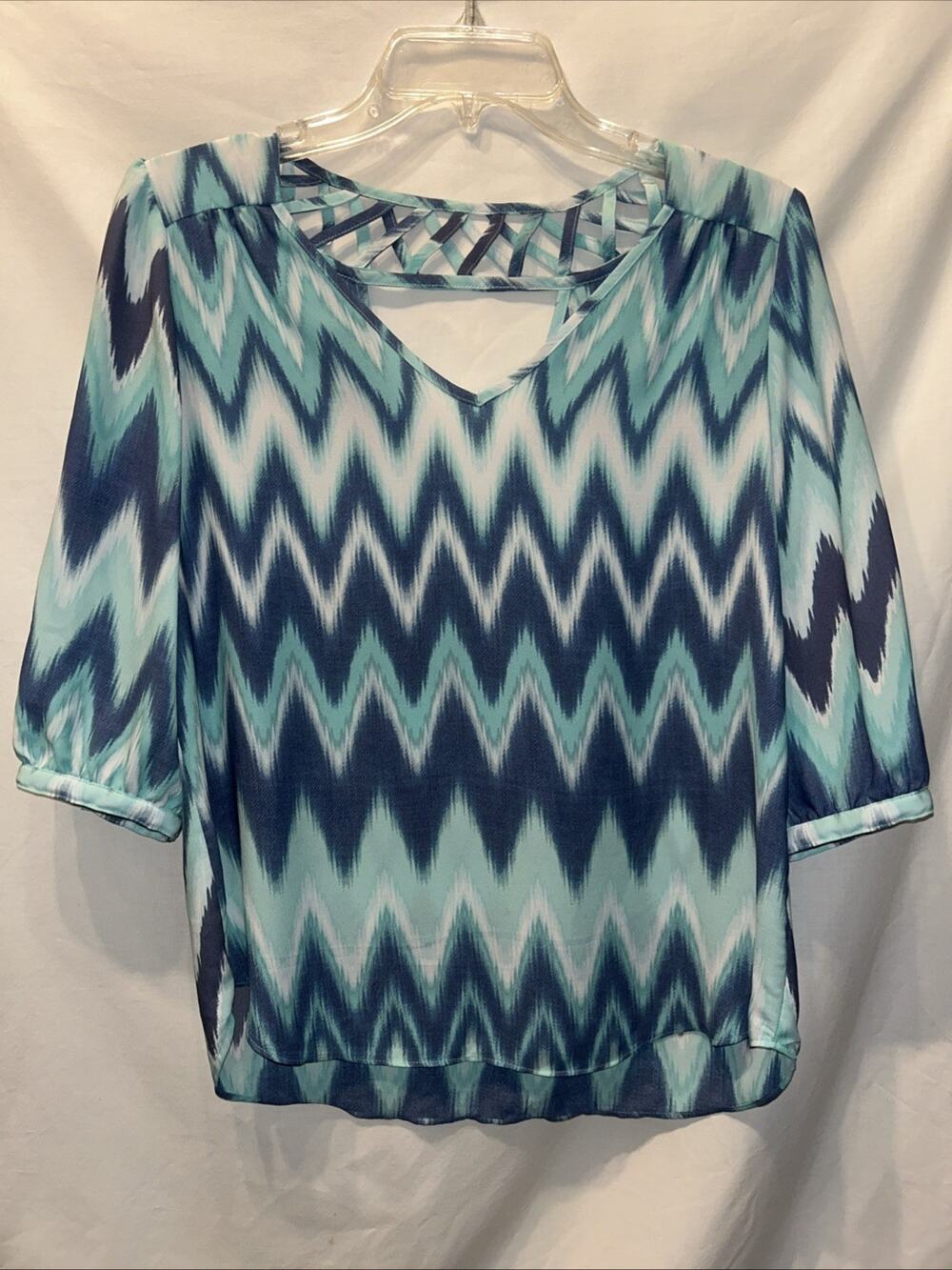 I.N. San Francisco Blouse Women’s Small Blue Herringbone 3/4 Sleeve Lattice Back